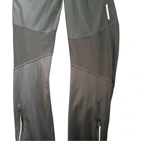 Nike Black Running Leggings Dri-Fit Small Sports zipper Bottom Pocket Women’s - Picture 13 of 13
